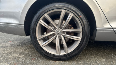 Volkswagen Passat 2.0 TDI GT 5dr DSG [Panoramic Roof] Diesel Estate